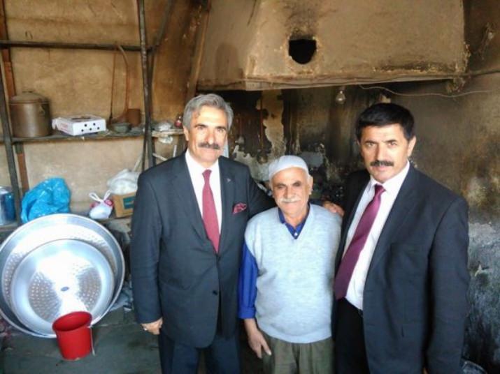Seçer, Türkiye’nin, Erzincan'ın Aydınlık Yarınları İçin Destek İstiyoruz